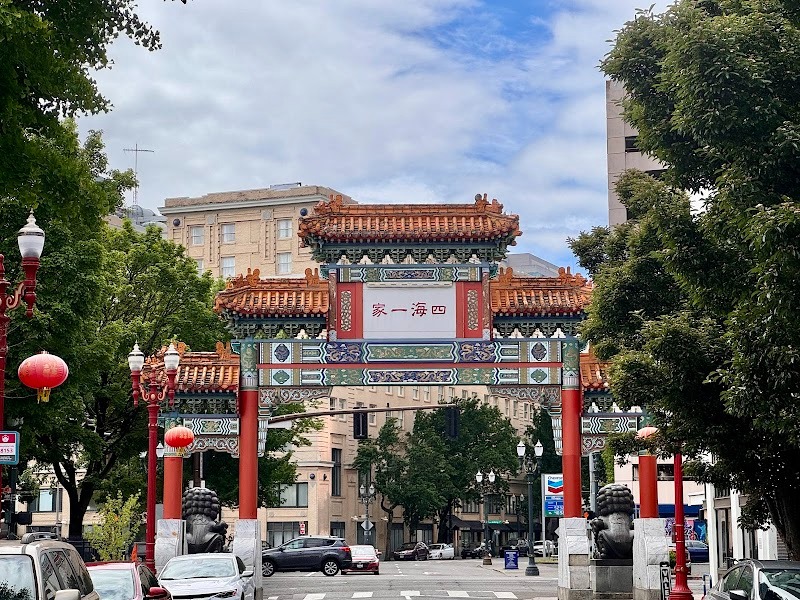 Chinatown Gateway