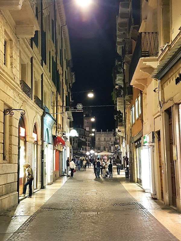 Via Cappello