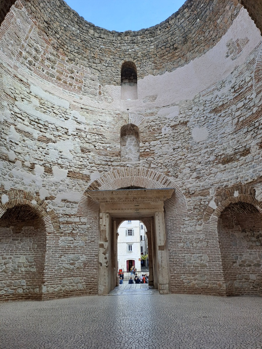 Vestibul